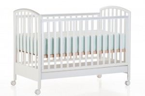 baby crib