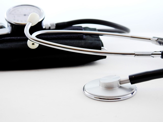 stethoscope-1584223_640